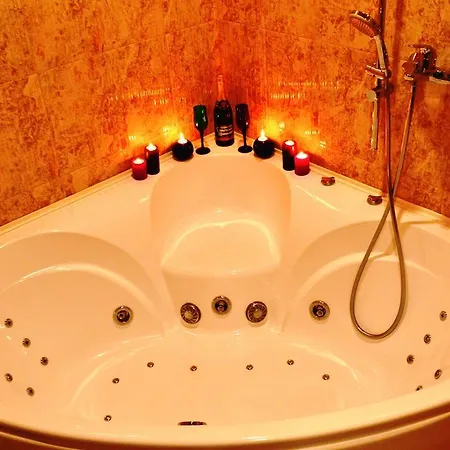 Sauna - Jacuzzi - Luxury *